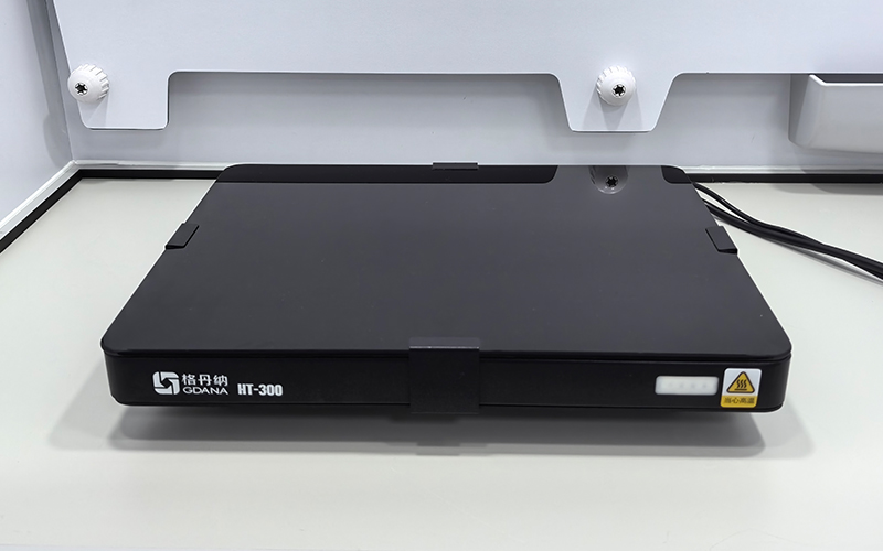 實(shí)驗(yàn)電熱板